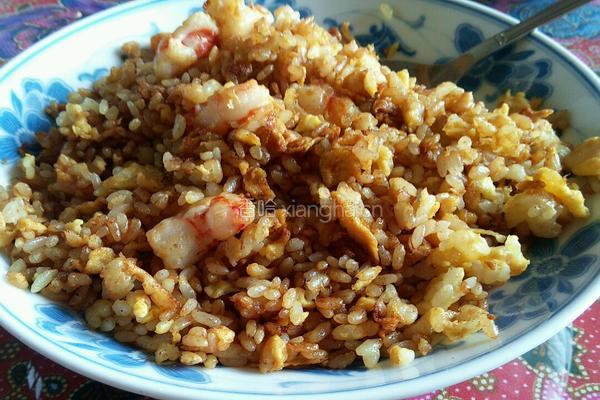 大虾蛋炒饭的做法图解4