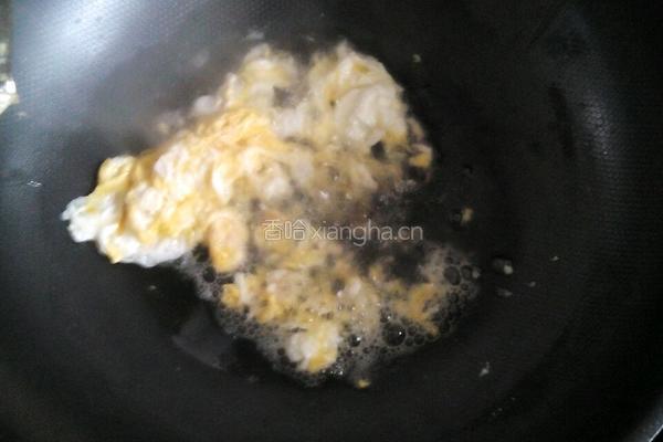 鸡蛋青菜炒面的做法图解3