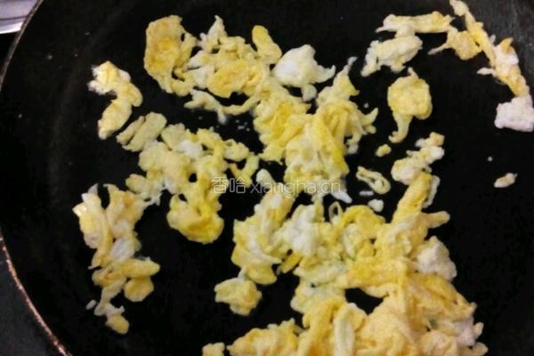蛋炒饭的做法图解3