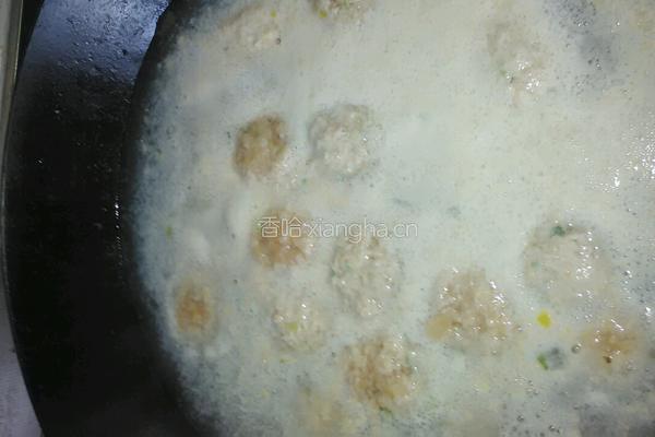 青菜斩肉汤的做法图解3