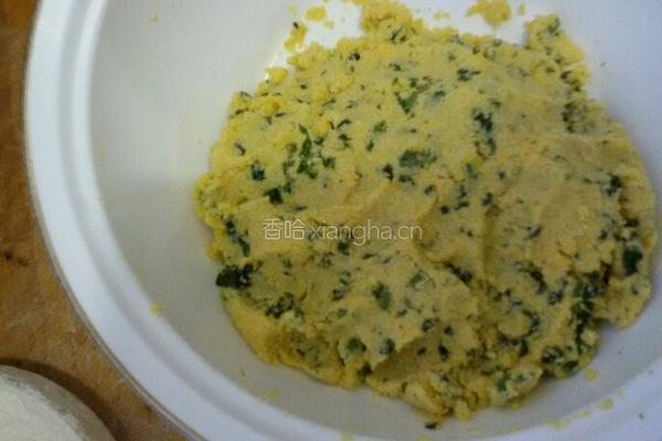 玉米面菜饼子的做法图解2