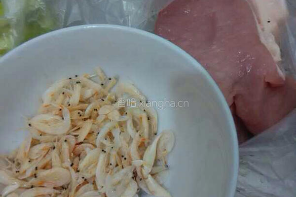 青榨菜虾皮炒肉丝的做法图解3
