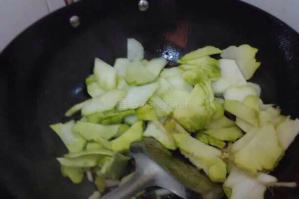 青榨菜虾皮炒肉丝的做法图解10