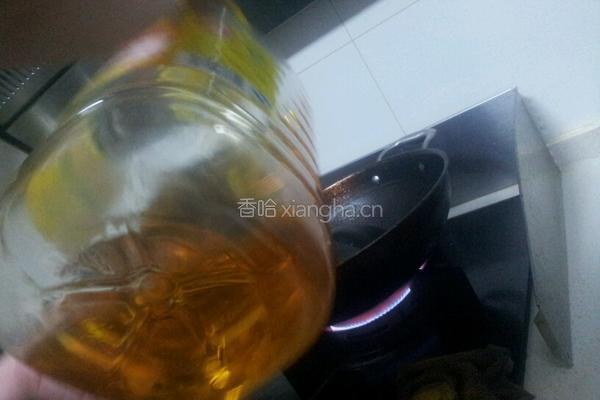 辣炒小黄鱼的做法图解2