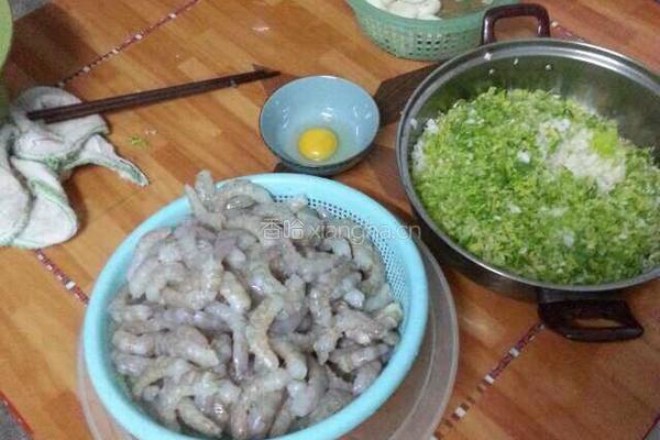 美味虾丸的做法图解1