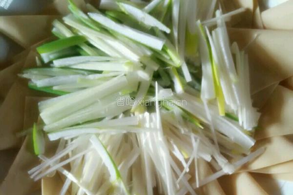 巨无霸版京酱肉丝的做法图解1