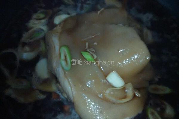 冰糖肘子的做法图解10