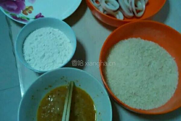 脆香鱿鱼圈的做法图解1