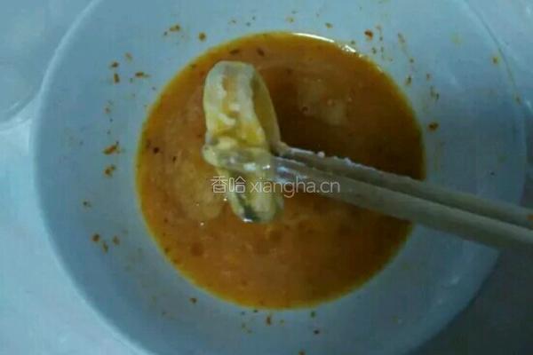 脆香鱿鱼圈的做法图解3