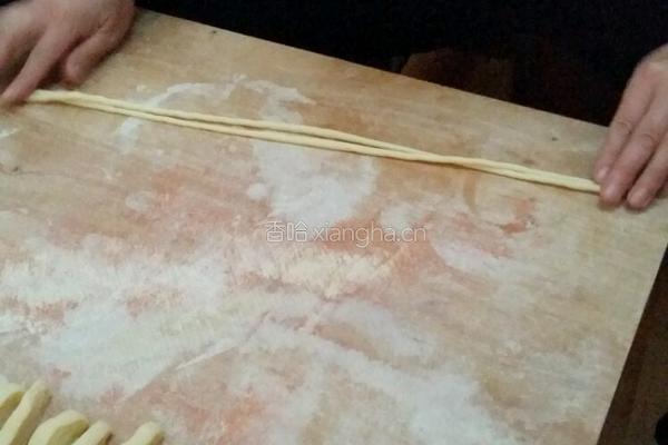 超简单香酥蜜麻花的做法图解4