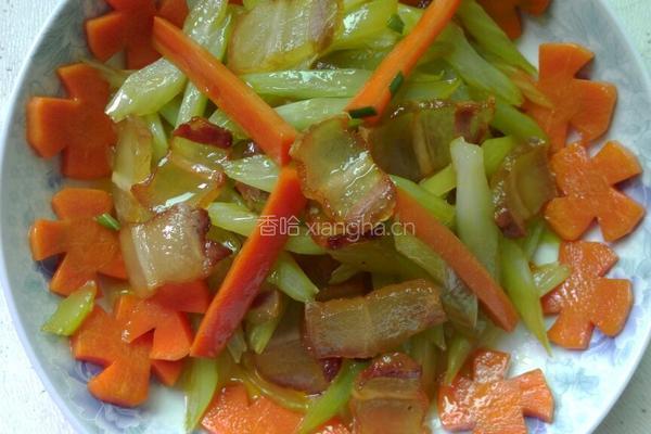 西芹炒腊肉的做法图解5