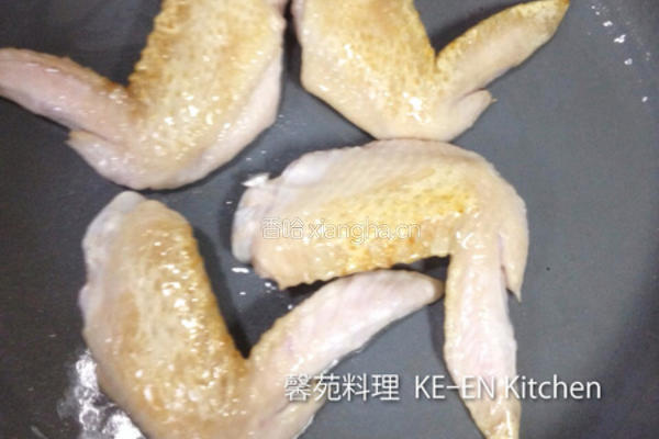 白萝卜鸡翅噜的做法图解2