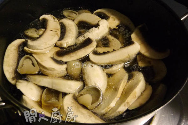 干烧三菇伊面的做法图解2