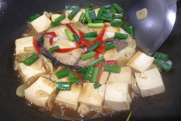 红烧豆腐土托鱼的做法图解4