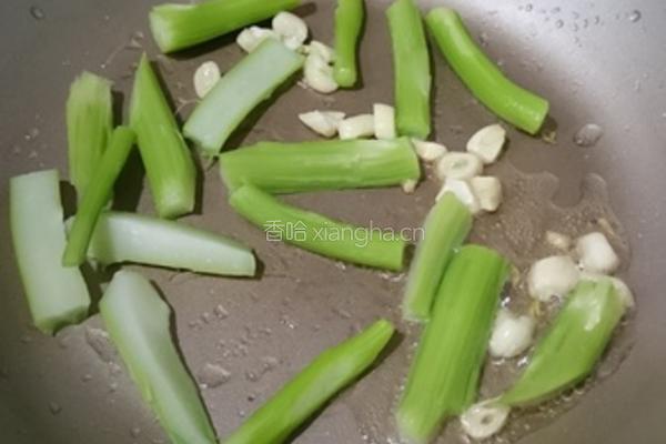 清炒芥蓝菜的做法图解2