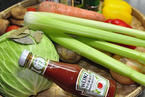 家常牛肉炖菜的做法图解1