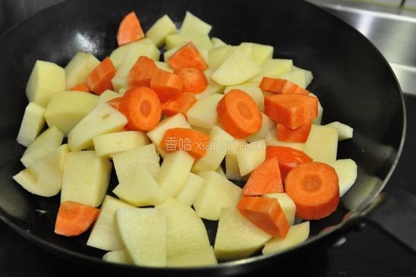 家常牛肉炖菜的做法图解4