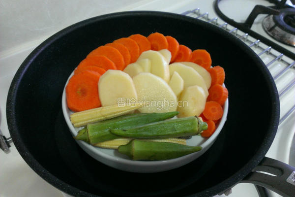 蔬菜沙拉轻食套餐的做法图解4
