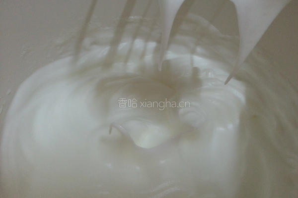 焖烤榴梿戚风蛋糕的做法图解3