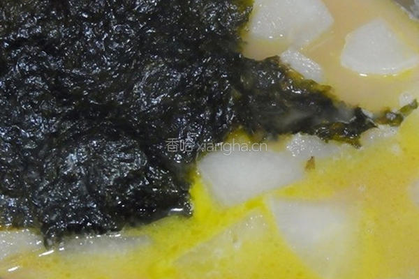 奶油海苔煮萝卜的做法图解1
