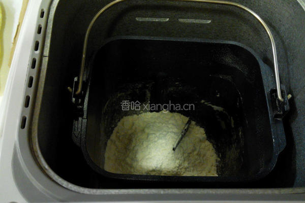 意式薄片披萨的做法图解2