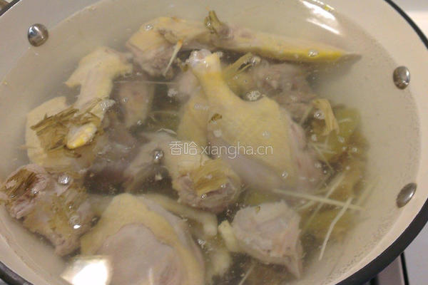 咸菜鸭肉汤的做法图解2