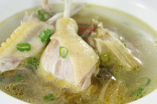 咸菜鸭肉汤的做法图解3