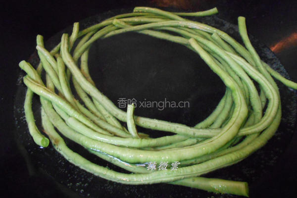 四季豆海苔卷的做法图解2