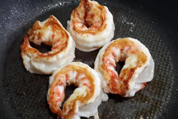 干煎明虾的做法图解3