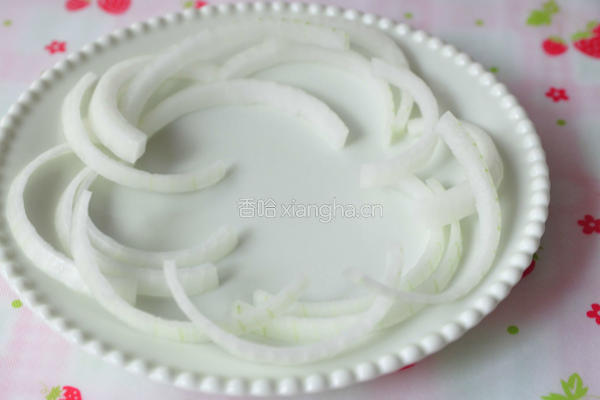 蚝油腐乳香煎里脊的做法图解2