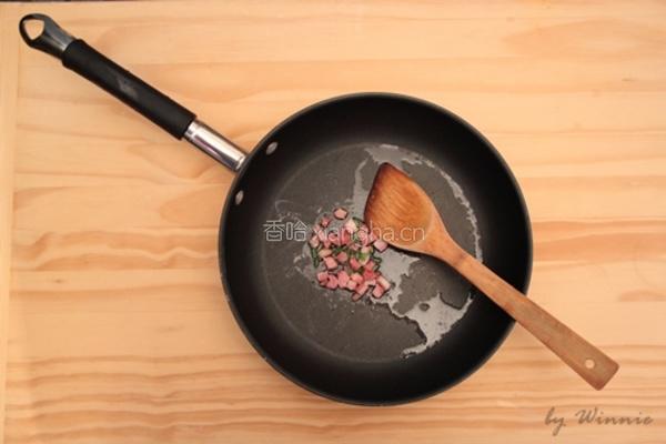 牛肝蕈烧鸡的做法图解1
