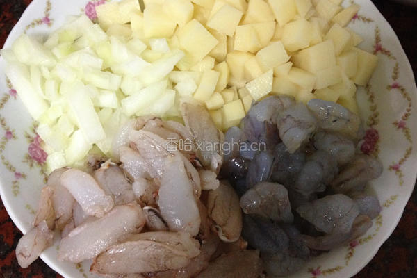 咖哩蟹肉炸响铃的做法图解1