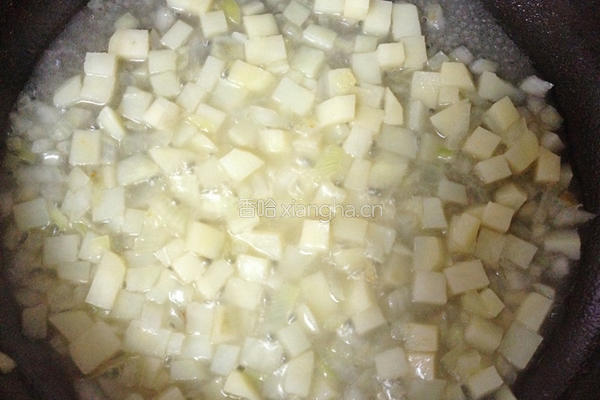 咖哩蟹肉炸响铃的做法图解4
