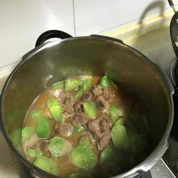 窝笋烧排骨的做法[图]