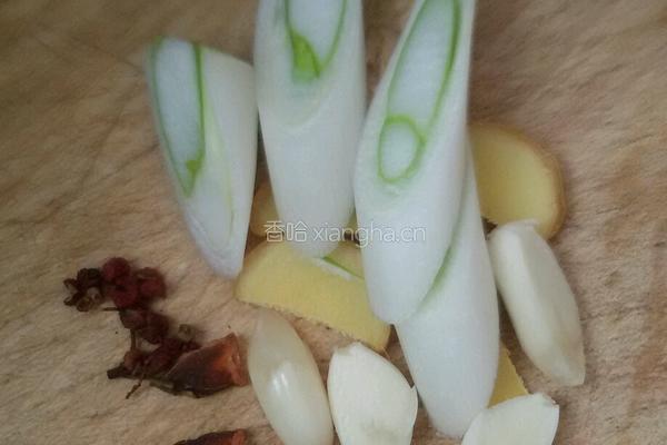 烧黄花鱼的做法图解6