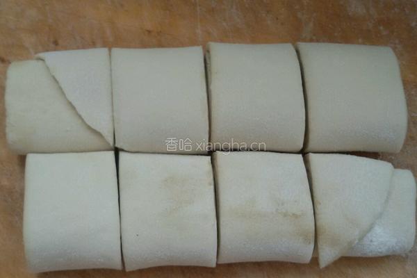 奶香馒头椒盐花卷的做法图解15