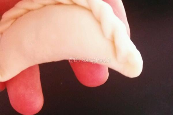 花边饺子的做法图解5
