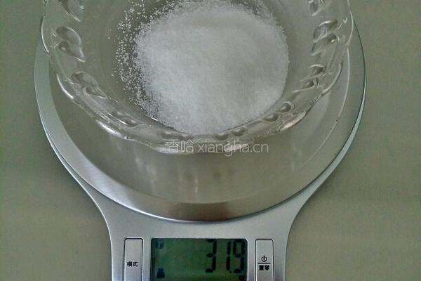 戚风蛋糕的做法图解1
