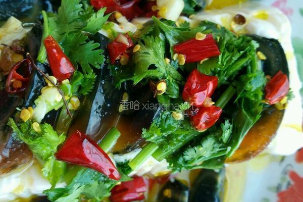 皮蛋豆腐的做法图解3