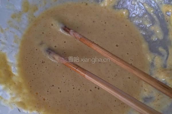 炸面条鱼的做法图解2