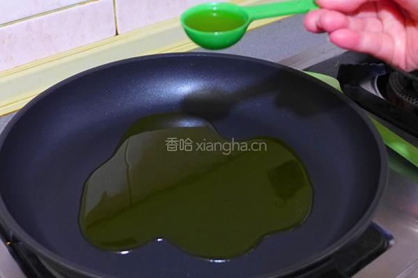 机冷压橄榄油的做法图解2