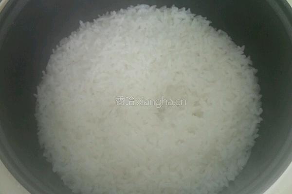 玉米炒饭的做法图解3