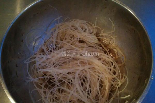 蒜蓉扇贝粉丝的做法图解2