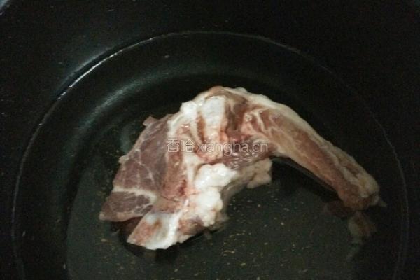 桂圆红枣排骨汤的做法图解3