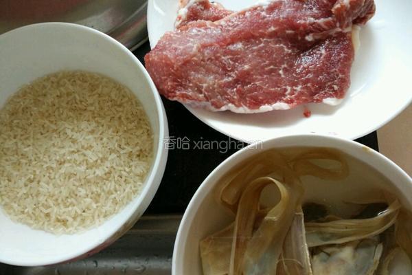 腊鸭肾瘦肉粥的做法图解1