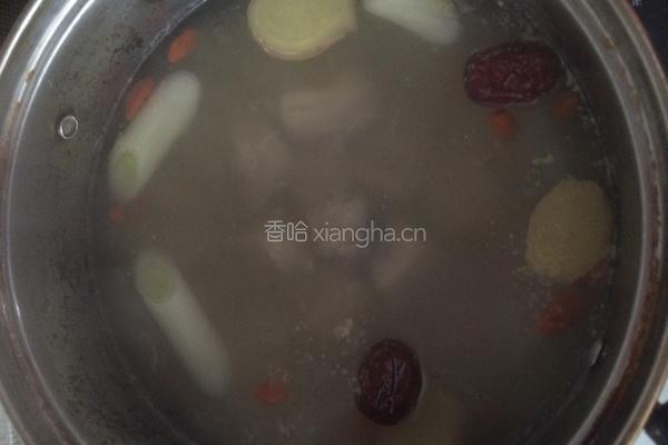 排骨汤的做法图解2