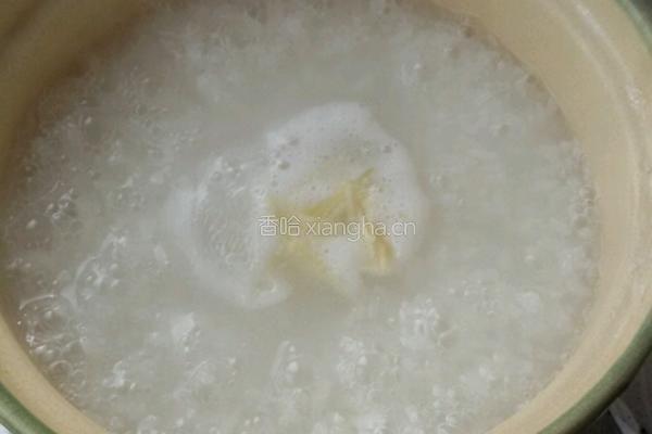 皮蛋瘦肉粥的做法图解5