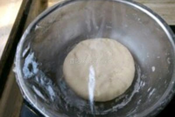 煮肉莲花包子的做法图解1