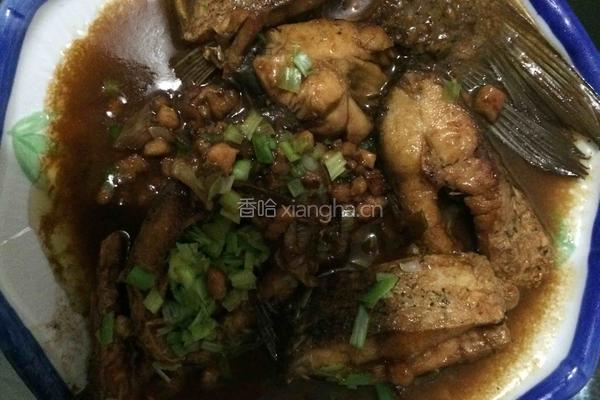 肉丁烧鲤鱼