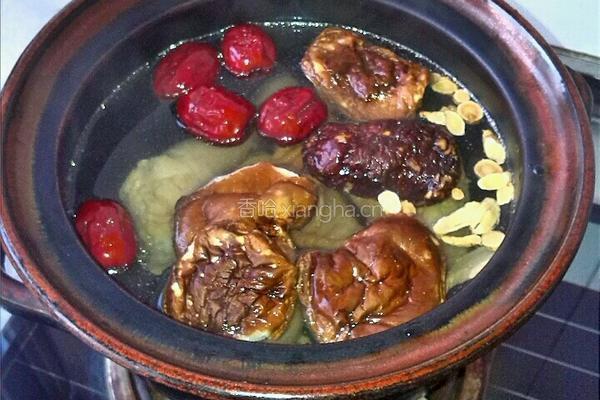 滋补鸡腿的做法图解3